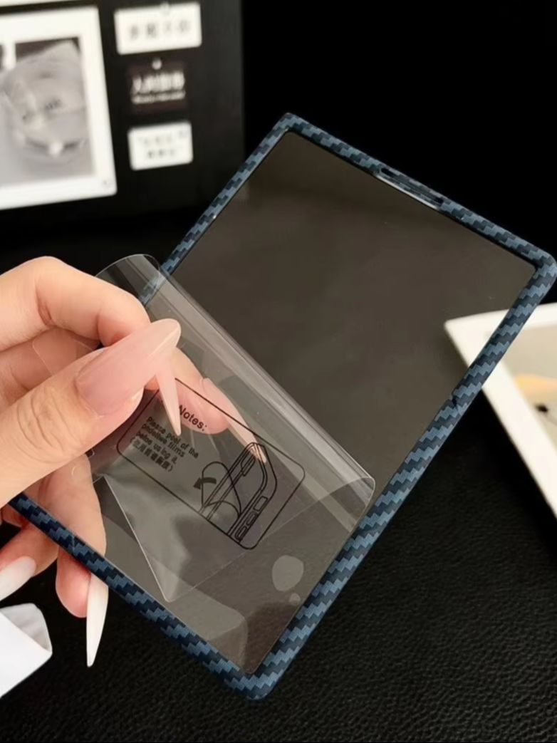 Ultra Thin Carbon Fiber 360 Sc - огляд і ціна Screen Protector Film